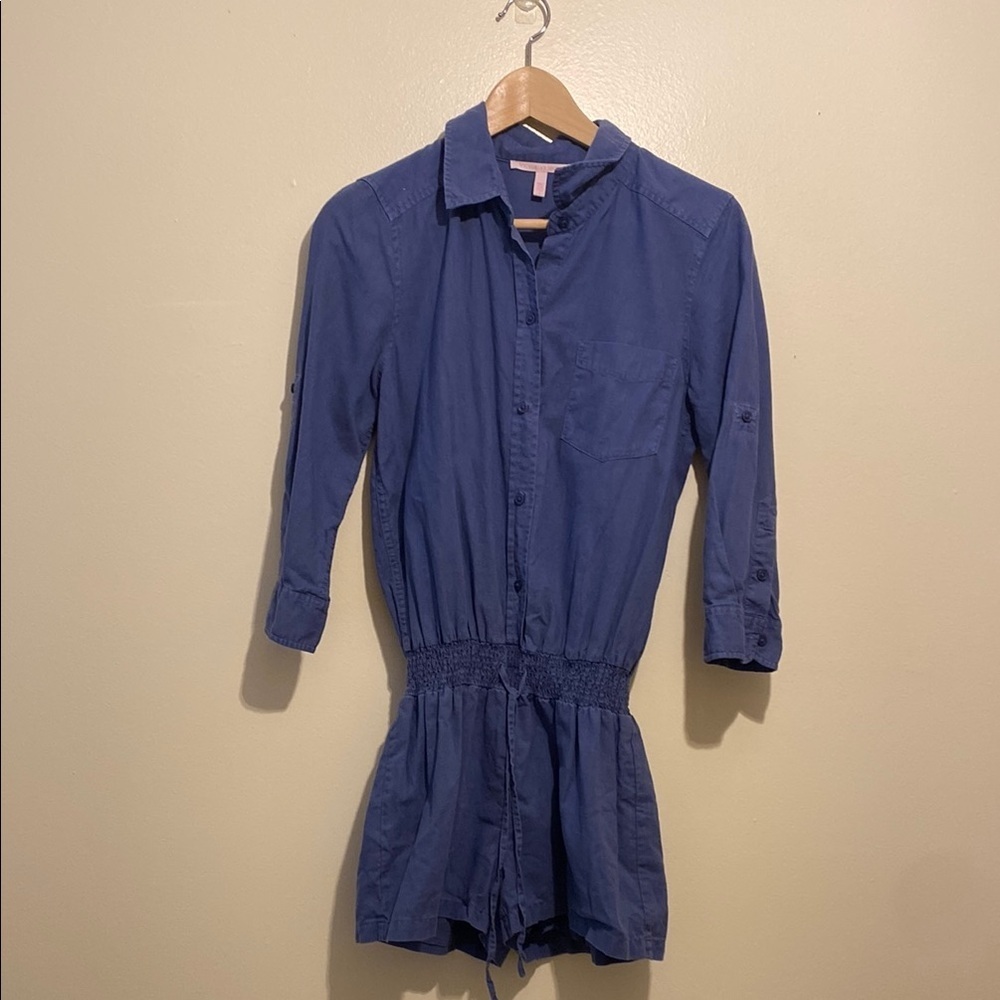 Victoria's Secret Linen blend Blue romper. Size 4